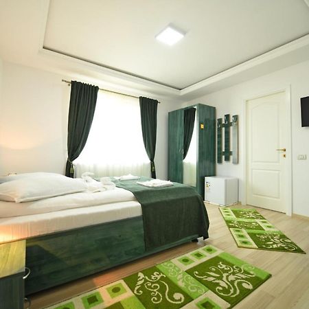 Apartmán Casa Mirandre Haţeg Exteriér fotografie