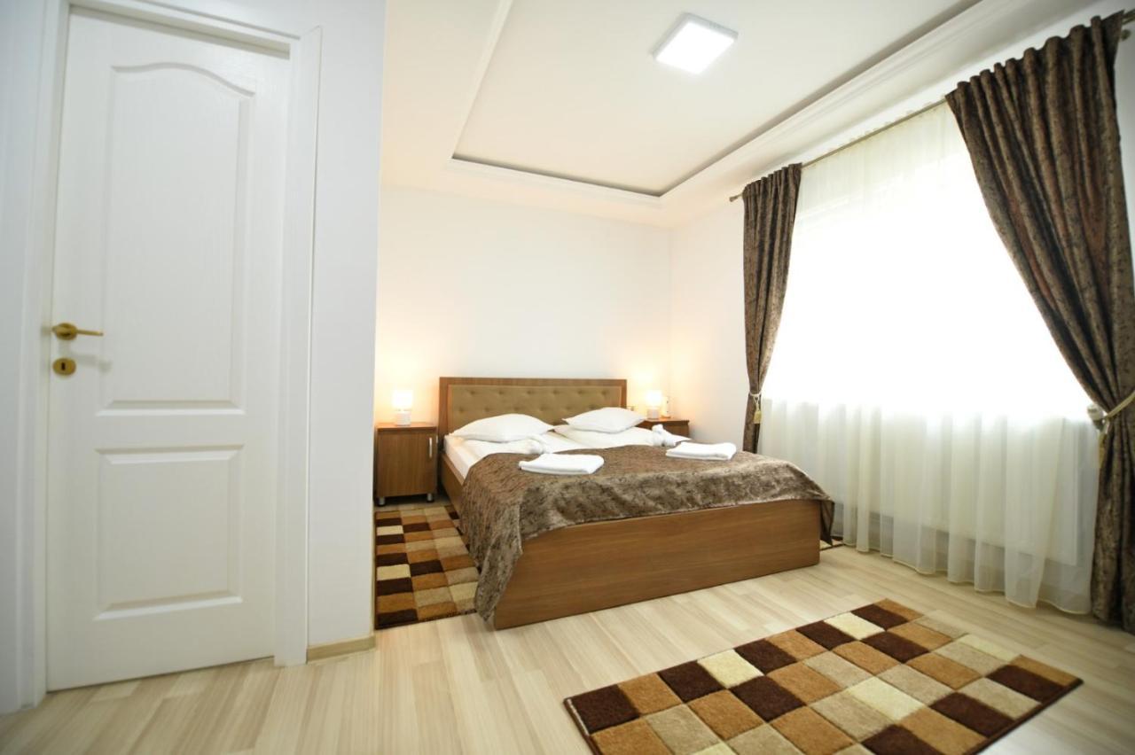 Apartmán Casa Mirandre Haţeg Exteriér fotografie